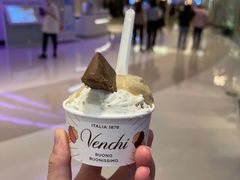 -VENCHI 闻绮(北京国贸商城店)