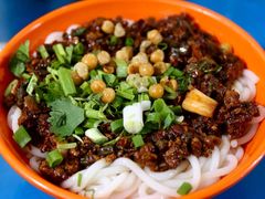 鸡肉拌粉-玲玲米粉·新疆现炒米粉(大十字总店)