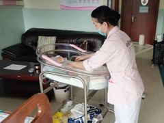 -田螺阿姨自营月嫂·育儿嫂(高新店)