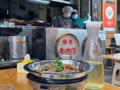 -大众跷脚牛肉馆·非遗传承单位(峨眉山店)