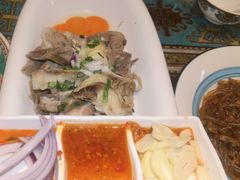 巴依手抓肉-巴依老爷新疆美食(工体旗舰店)