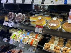 面包甜点陈列柜-巴黎贝甜(国贸店)