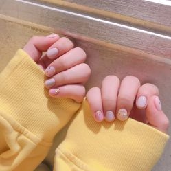-悦指间美甲美睫