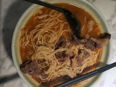 -轻捞慢起面馆(新世界百货店)