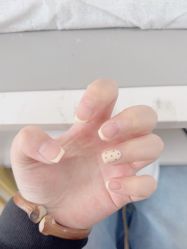 -尤米一站式美甲美睫