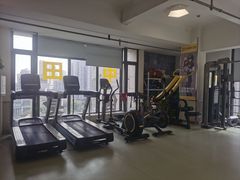 -中田健身工作室(绿地大道店)