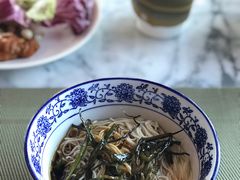 -上海龙之梦万丽酒店