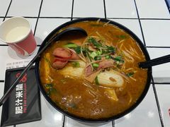 -肥汁米蘭香港米线(长宁来福士店)