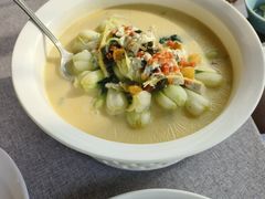 -鹊华居·地道鲁菜·海鲜·融合味(大明湖店)