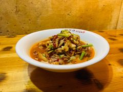 萍乡小炒肉-老萍巷•莲花血鸭(楚萍店)