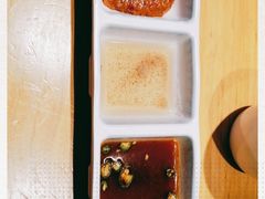 -唯成•韩国炭火烤肉 유성고기