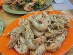 咸蛋黄炒虾-贞姨美食·老字号海鲜大排档