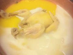 -鲜入围煮花胶鸡海鲜火锅