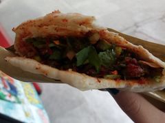 -曾笼笼牛肉饼