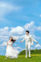 -樱花婚纱摄影