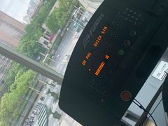 -一兆韦德健身(慧芝湖店)