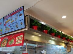 -南城香·饭香串香馄饨香(红军营店)