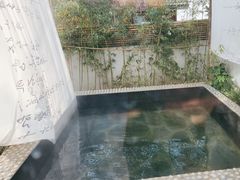 -悟空山宿陨石私汤温泉酒店(神舟大道地铁站店)