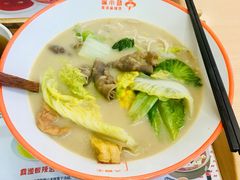 浓郁猪骨汤底-麻小劲菌汤麻辣烫(体育西路店)