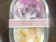 -壹心榴莲千层蛋糕甜品店