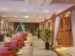 -弘安丽水温泉酒店