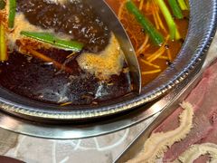 -由衷贵州酸汤牛肉火锅(新桥店)