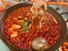 美蛙-鸿顺老铁锅美蛙鱼府(解放碑店)