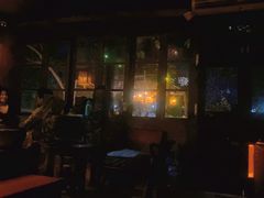 -城墙外BAR
