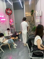 -茶发Salon·烫发染发理发