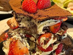 -W COLLECTIVE  DESSERT SHOP