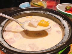 -汤城小厨•粤菜•靓汤(苏州街店)
