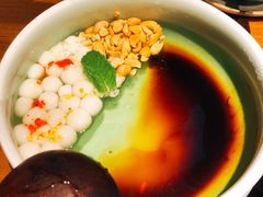 -吃饭皇帝大土家民族菜(正大广场店)