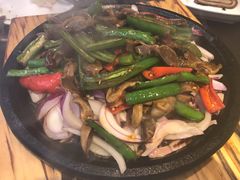 尖椒爆鸡胗-老牌坊•鲁菜名店•地道济南菜(大观园商埠店)