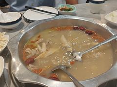 -光头药膳鸡(莱茵小镇店)