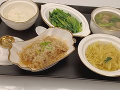 -爱贝尔高端月嫂(母婴护理)