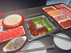 -渝水岸·鲜货火锅(新村7店)