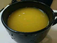 -志龙皇冠吃货椰子铺
