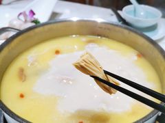 竹荪猪肚鸡-花城粤菜餐厅(高新区店)