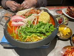-草家酱蟹炭火烤肉店(珲春南路一店)