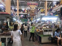 -瓦洛洛传统市场