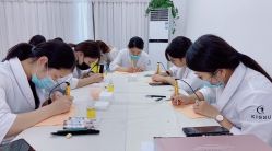 -KISS U 国际美学