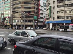 -阿水狮猪脚大王(台中公园店)