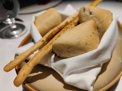 -Erman岩烧牛排(虹桥南丰城店)