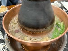 -楼外楼大刀肉传统火锅居(繁荣路店)