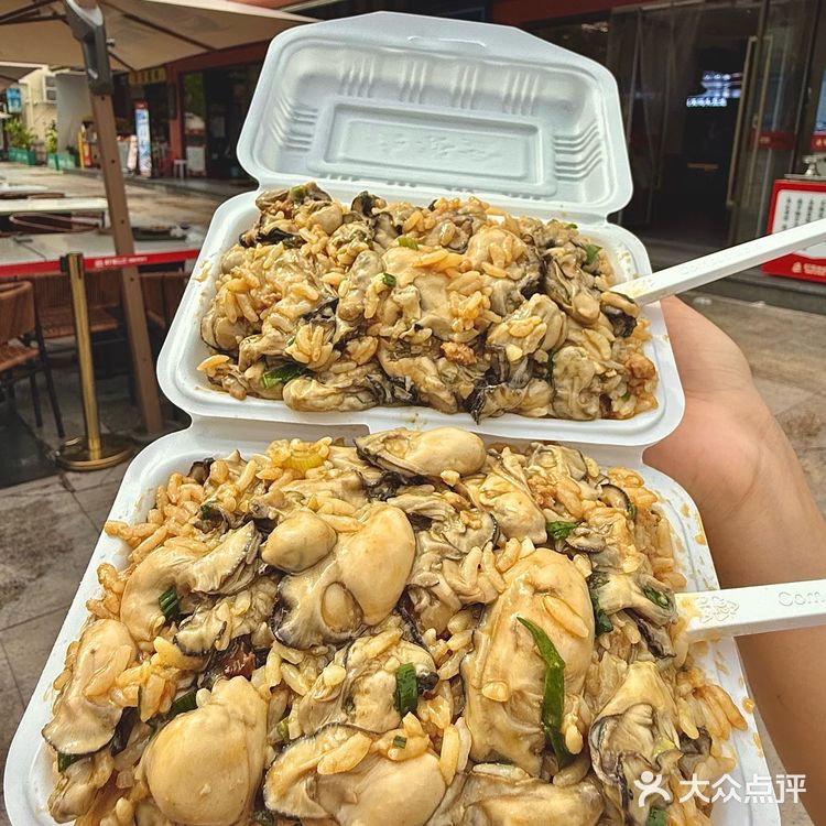 好好吃啊.... 来三亚5天吃了3次的大排档！