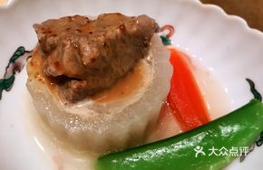 Black Wagyu Beef with Wild Vegetables Stew