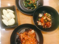 -肉甲韩国木炭烤肉(新壹街1店)