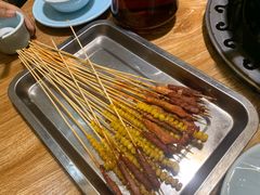 -茸梅路右拐龙虾-农家菜(松江店)