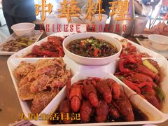 -龙巢盱眙龙虾·鸡煲·烧烤宵夜(坪洲店)