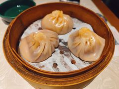 蟹粉汤包-松鹤面馆·古法焖肉面(观前店)